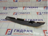 Пыльник переднего правого крыла Audi A3 (8V) 8V0821112C