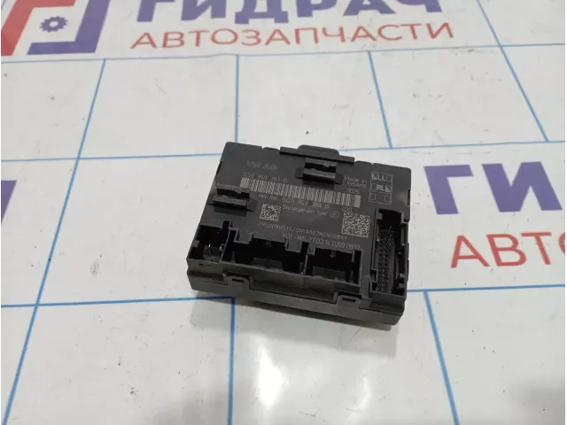 Блок комфорта передний левый Audi A3 (8V) 5Q0959393BZ0P