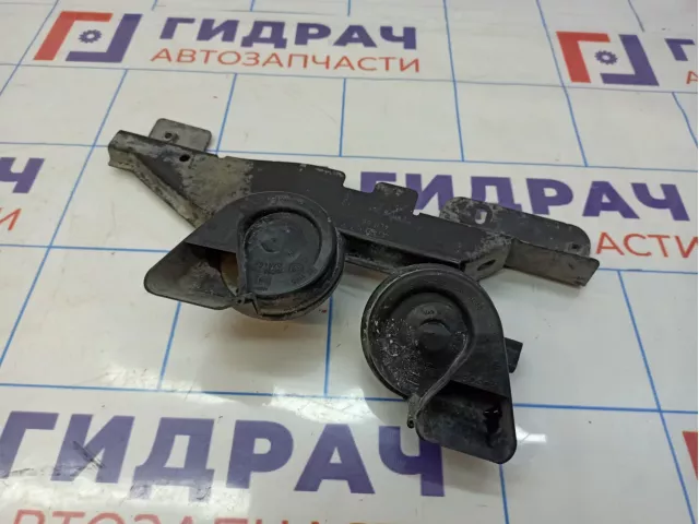 Сигнал звуковой Audi Q7 (4L) 4L0951229A