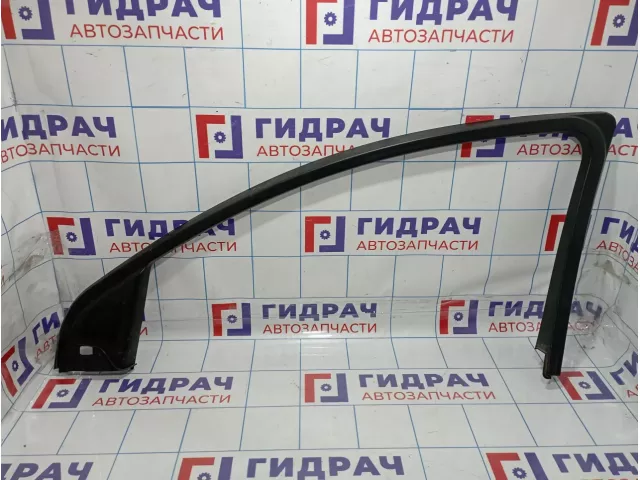 Накладка двери передней правой Audi Q7 (4L) 4L08676104PK