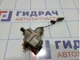 Насос (ТНВД) бензиновый правый Audi Q7 (4L) 079127026C