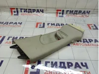 Обшивка стойки средней правой верхняя Audi A4 8K0867282CV39