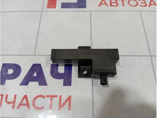 Антенна Audi A5 8K0907247