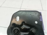 Ответная часть замка капота Audi A6 (C7) 4G0823186