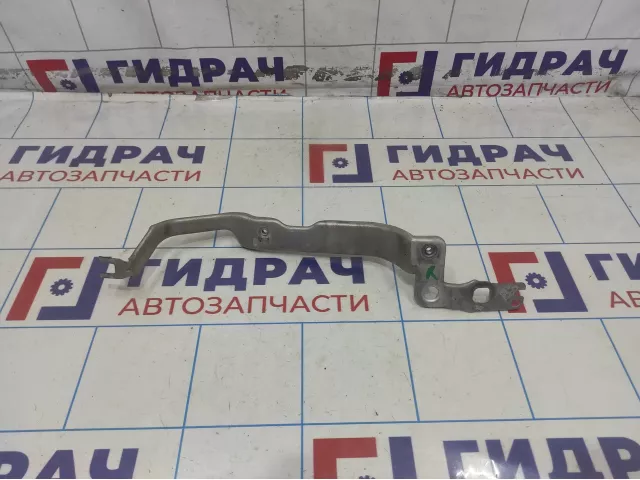 Кронштейн крепления крыла правый Audi A6 (C7) 4G0807592B