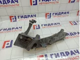 Кронштейн фары правый Audi Q5 (8R) 8R0805608