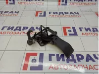 Крючок капота Audi Q5 (8R) 8R0823480A