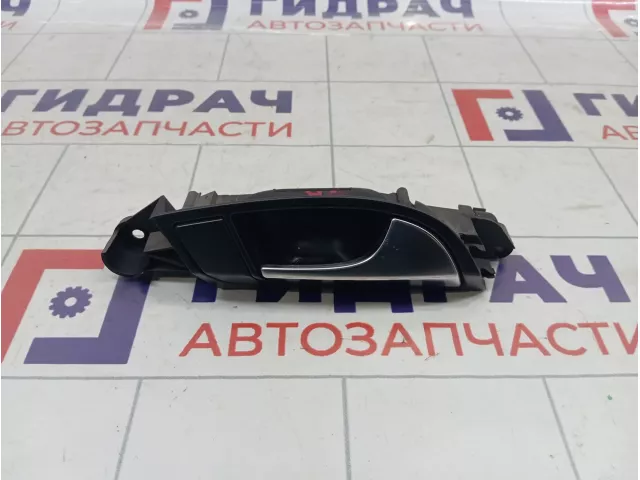 Ручка двери передней внутренняя правая Audi Q7 (4L) 4L0837020AH77