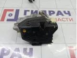 Замок двери задней левой Audi Q7 (4L) 8K0839015