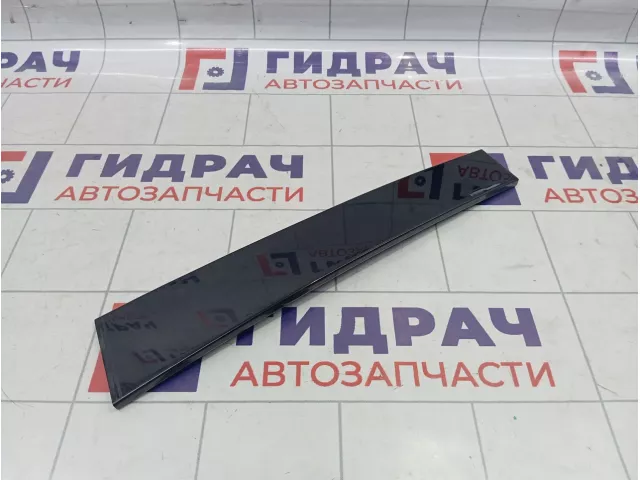 Накладка двери задней правой Audi Q7 (4L) 4L0839902Y9B