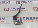 Петля капота правая Audi Q7 (4L) 4L0823302