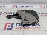 Рычаг стояночного тормоза Audi Q7 (4L) 7L0721797N