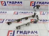 Рейка топливная Audi Q7 (4L) 03H133316A