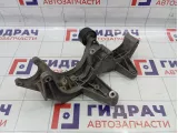 Кронштейн генератора Audi Q7 (4L) 022260087F