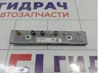 Антенна Audi Q7 (4L) 4L0035225F