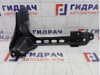 Кронштейн крепления сиденья правый Audi Q7 (4L) 4L0883288B