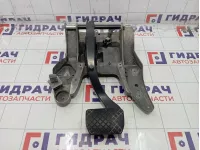 Педаль тормоза Audi Q7 (4L) 7L0723142B 