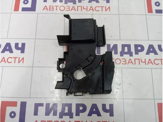 Крышка блока предохранителей  Audi Q7 (4L) 4L0937555A