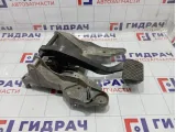 Педаль тормоза Audi Q7 7L0723142D