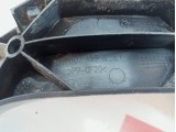 Направляющая заднего бампера левая Audi Q7 4L0807453A. Сломано крепление.