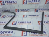 Уплотнитель стекла заднего правого BMW X5 (E70) 51357305632