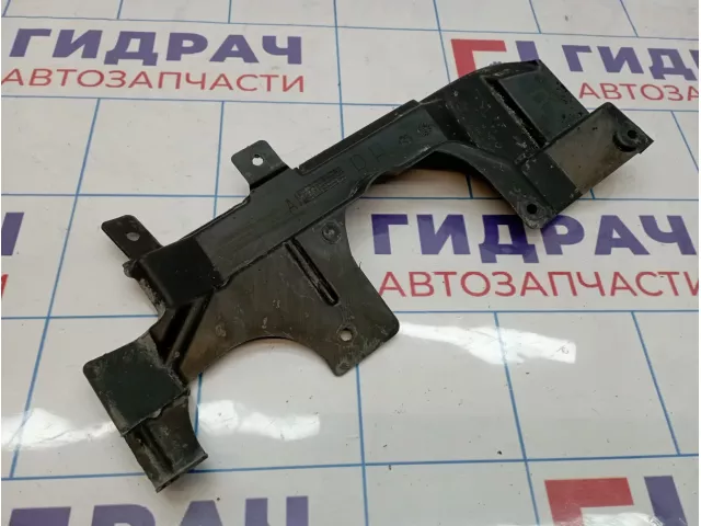 Кожух рулевого механизма правый BMW X5 (E70) 51757160238