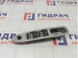 Блок управления стеклоподъемниками Chery Tiggo T113746130