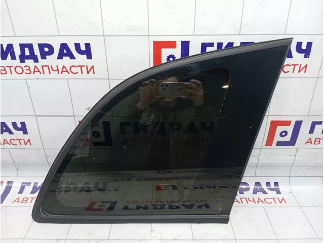 Стекло кузовное глухое правое Chery Tiggo 3 T115202020