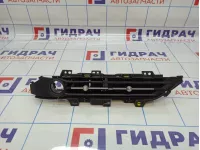 Дефлектор воздушный в торпедо центральный Chery Tiggo 4 Pro 401001059AAABK