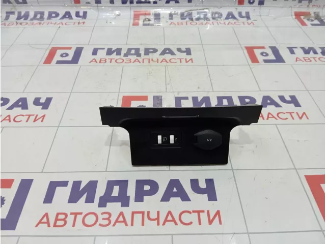 Накладка центральной консоли Chery Tiggo 4 401000372AA