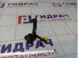 Крючок капота Chery Tiggo 4 Pro J68-8402051