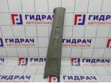 Обшивка стойки средней правая верхняя Chery Tiggo T11 T115402222. Царапины.