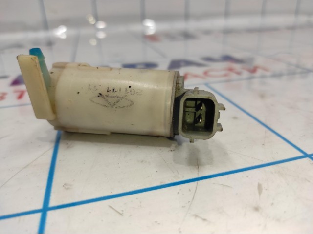 Насос омывателя Chery indiS A215207023.