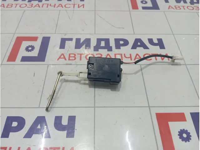 Активатор замка багажника Chevrolet Aveo 96491181
