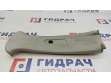 Обшивка стойки средней левой верхняя Chevrolet Aveo 96650312. Царапины.