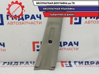 Обшивка стойки средней правой верхняя Chevrolet Aveo 96650311. Царапины.