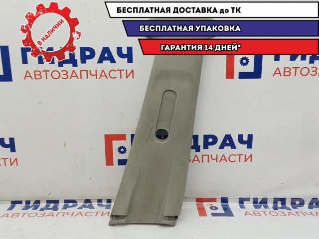 Обшивка стойки средней правой верхняя Chevrolet Aveo 96650311. Царапины.