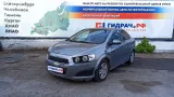 Абсорбер Chevrolet Aveo (T300) 95265208.
