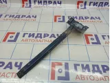 Кронштейн замка капота Chevrolet Captiva (C100) 96624482