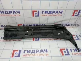 Решетка под лобовое стекло левая Chevrolet Captiva (C100) 96622272