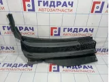 Решетка под лобовое стекло правая Chevrolet Captiva (C100) 96622273