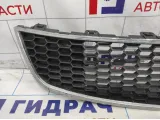 Решетка радиатора Chevrolet Cruze 96981092