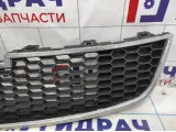 Решетка радиатора Chevrolet Cruze 96981092