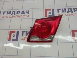 Фонарь задний внутренний правый Chevrolet Cruze (J300) 95130773