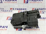 Крепление АКБ (корпус/подставка) Chevrolet Cruze 13354420