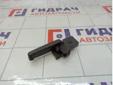 Ручка открывания капота Chevrolet Cruze 13503692