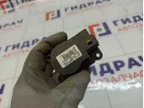 Моторчик заслонки отопителя (печки) Chevrolet Cruze 13372987