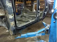 Порог со стойкой левый Chevrolet Tahoe