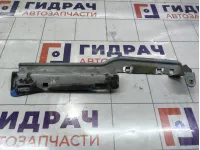 Кронштейн крепления крыла правый Citroen C4 7120HP