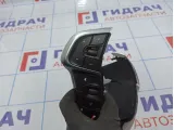Кнопки управления магнитолой и круиз контролем Citroen C 4 . Мультируль.